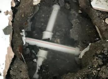 和龙阳台漏水维修公司为您分享楼上楼下漏水怎么处理